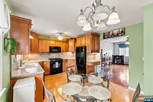 1135 Valley Road B, Wayne, NJ 07470 - Photo 5