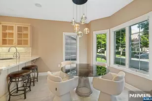 205 Bearwoods Rd, Park Ridge, NJ 07656 - Photo 9