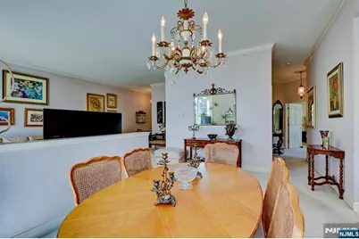 1409 Four Seasons Drive, Wayne, NJ 07470 - Photo 15