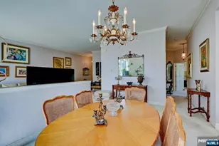 1409 4 Seasons Dr, Wayne, NJ 07470 - Photo 15