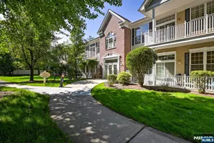 1409 4 Seasons Dr, Wayne, NJ 07470 - Photo 3