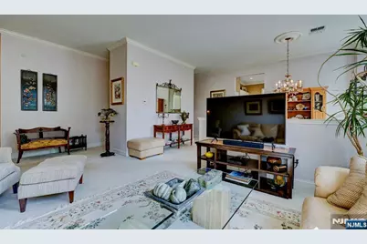 1409 Four Seasons Drive, Wayne, NJ 07470 - Photo 11