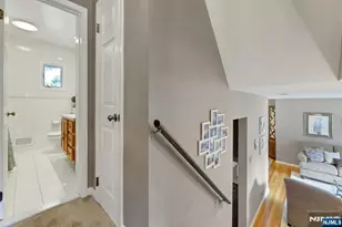 27 Mary Ln, Waldwick, NJ 07463 - Photo 11