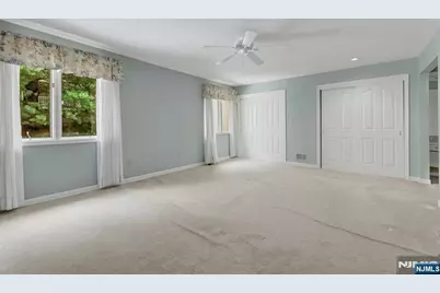 291 Vista View, Mahwah, NJ 07430 - Photo 17