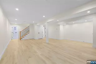 10 Radburn Rd, Glen Rock, NJ 07452 - Photo 33