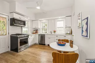 41 N Willow St, Montclair, NJ 07042 - Photo 19