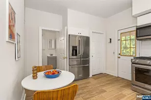 41 N Willow St, Montclair, NJ 07042 - Photo 23