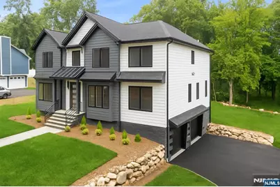 11 Eagles Nest Terrace, West Milford, NJ 07480 - Photo 1
