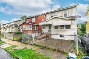 27 Philip Pl, Irvington, NJ 07111 - Photo 19