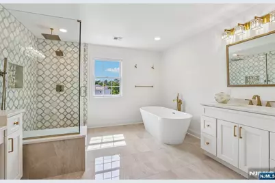10 Massola Drive, Wayne, NJ 07470 - Photo 23