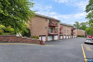 27-33 Corsa Terrace 8A, Ridgewood, NJ 07450 - Photo 5