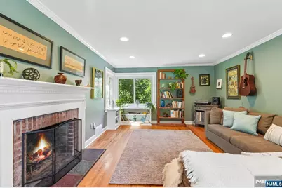 139 Forest Avenue, West Caldwell, NJ 07006 - Photo 7