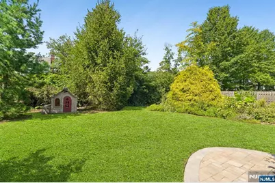 139 Forest Avenue, West Caldwell, NJ 07006 - Photo 31