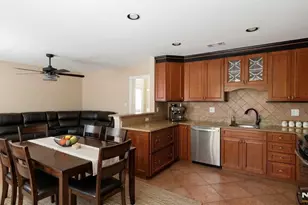 175 Warbler Dr, Wayne, NJ 07470 - Photo 5