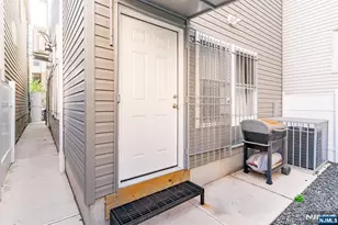 49 N 5th St, Newark, NJ 07107 - Photo 21