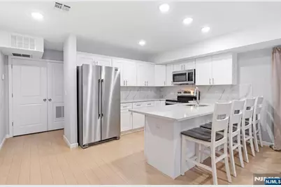 49 N 5th Street, Newark, NJ 07107 - Photo 7