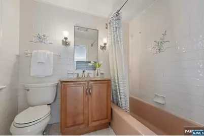 1 Seneca Place, Montclair, NJ 07043 - Photo 31