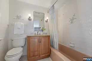 1 Seneca Pl, Montclair, NJ 07043 - Photo 31