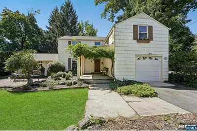 1 Seneca Place, Montclair, NJ 07043 - Photo 1