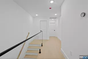704 Chestnut Street B, Secaucus, NJ 07094 - Photo 15