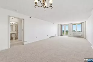 10 Smith Manor Blvd, West Orange Township, NJ 07052 - Photo 9
