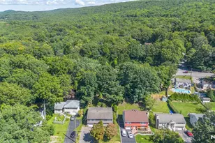 52 Channing Dr, Ringwood, NJ 07456 - Photo 3