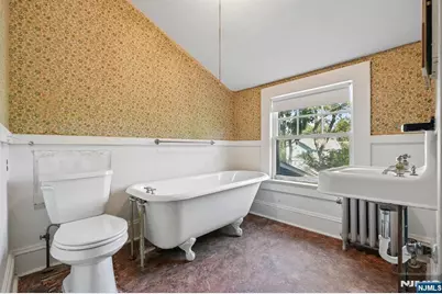 7 Tuxedo Road, Glen Ridge, NJ 07028 - Photo 31