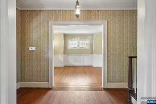 7 Tuxedo Rd, Glen Ridge, NJ 07028 - Photo 3