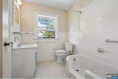 7 Tuxedo Road, Glen Ridge, NJ 07028 - Photo 23