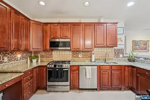 5203 Warren's Way, Wanaque, NJ 07465 - Photo 7