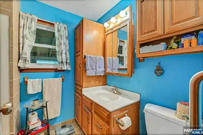 40 Wanaque Avenue, Wanaque, NJ 07420 - Photo 17