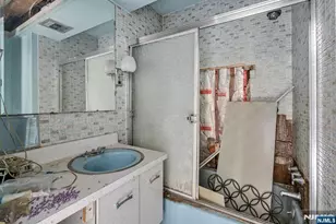 15 High Ct, Little Falls Township, NJ 07424 - Photo 15