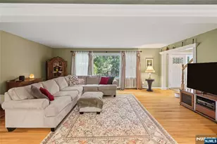 55 Glen Rd, Woodcliff Lake, NJ 07677 - Photo 7