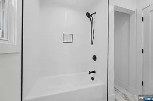 34 Howard St, Verona, NJ 07044 - Photo 23