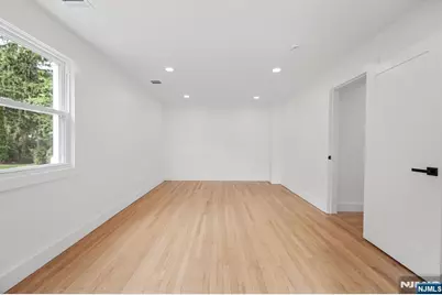 34 Howard Street, Verona, NJ 07044 - Photo 17