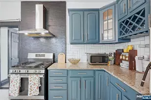 66 Washington Pl, East Rutherford, NJ 07073 - Photo 15