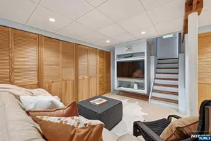 1 Carey Ct, Montclair, NJ 07042 - Photo 31
