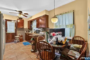 821-823 10th St, Newark, NJ 07108 - Photo 3