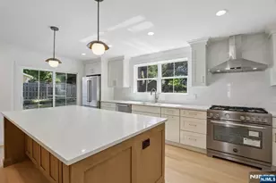 14 Maplewood, Livingston, NJ 07039 - Photo 9