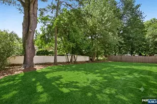 14 Maplewood, Livingston, NJ 07039 - Photo 27