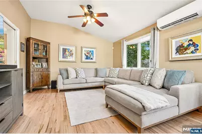 14 Wayland Drive, Verona, NJ 07044 - Photo 13