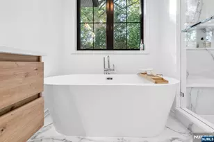 9 Fey Pl, Oradell, NJ 07649 - Photo 19