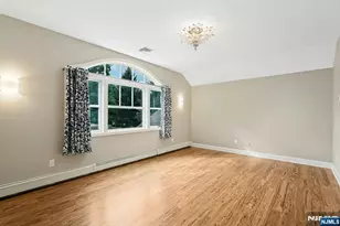 21 Crescent Ave, Mahwah, NJ 07430 - Photo 27