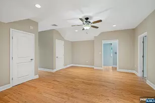 21 Crescent Ave, Mahwah, NJ 07430 - Photo 21