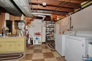 429 Polly Ann Terrace, Paramus, NJ 07652 - Photo 33