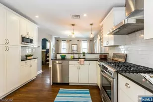 195 Stonehouse Rd, Bloomfield, NJ 07028 - Photo 15