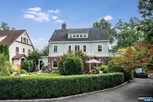42 Hamilton Rd, Glen Ridge, NJ 07028 - Photo 45