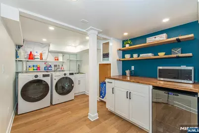 331 Grove Street, Montclair, NJ 07042 - Photo 31