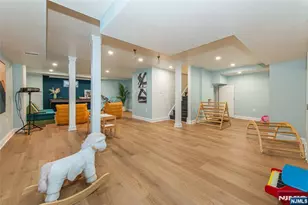 331 Grove St, Montclair, NJ 07042 - Photo 29