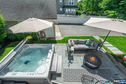 331 Grove Street, Montclair, NJ 07042 - Photo 39